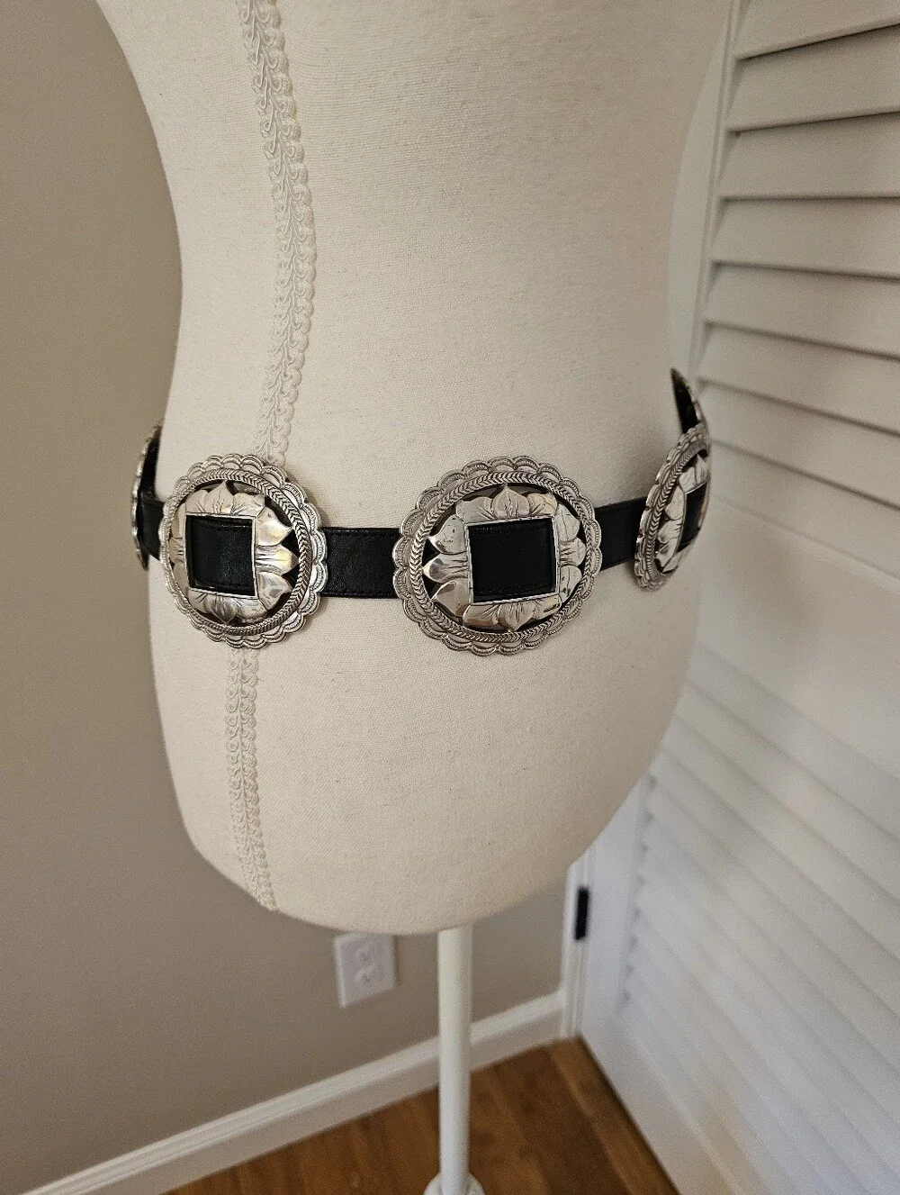 Vintage 1993 Brighton Sunflower Concho Belt Black Leather Western Boho | Size Me